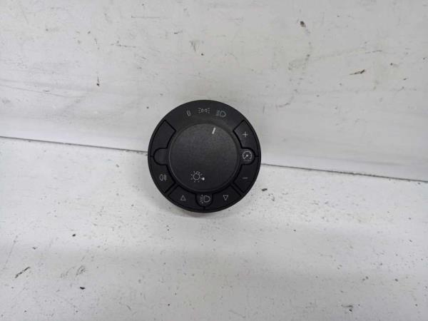 COMMODO OPEL CORSA D ( PHARE UNIQUEMENT ) - Vue 1